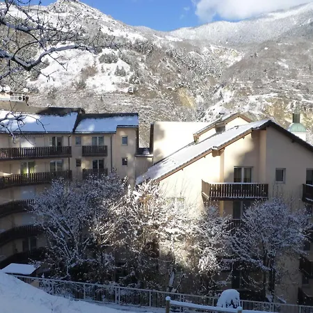 T1 Bis 2* Avec Balcon Et Casier A Pour 4 Personnes - Fr-1-512-227